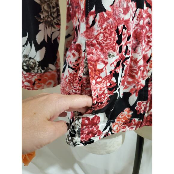 Chicos Womens Floral 3/4 Sleeve Zip Jacket Size 2 US L 12 Lightweight Pockets - Picture 6 of 11